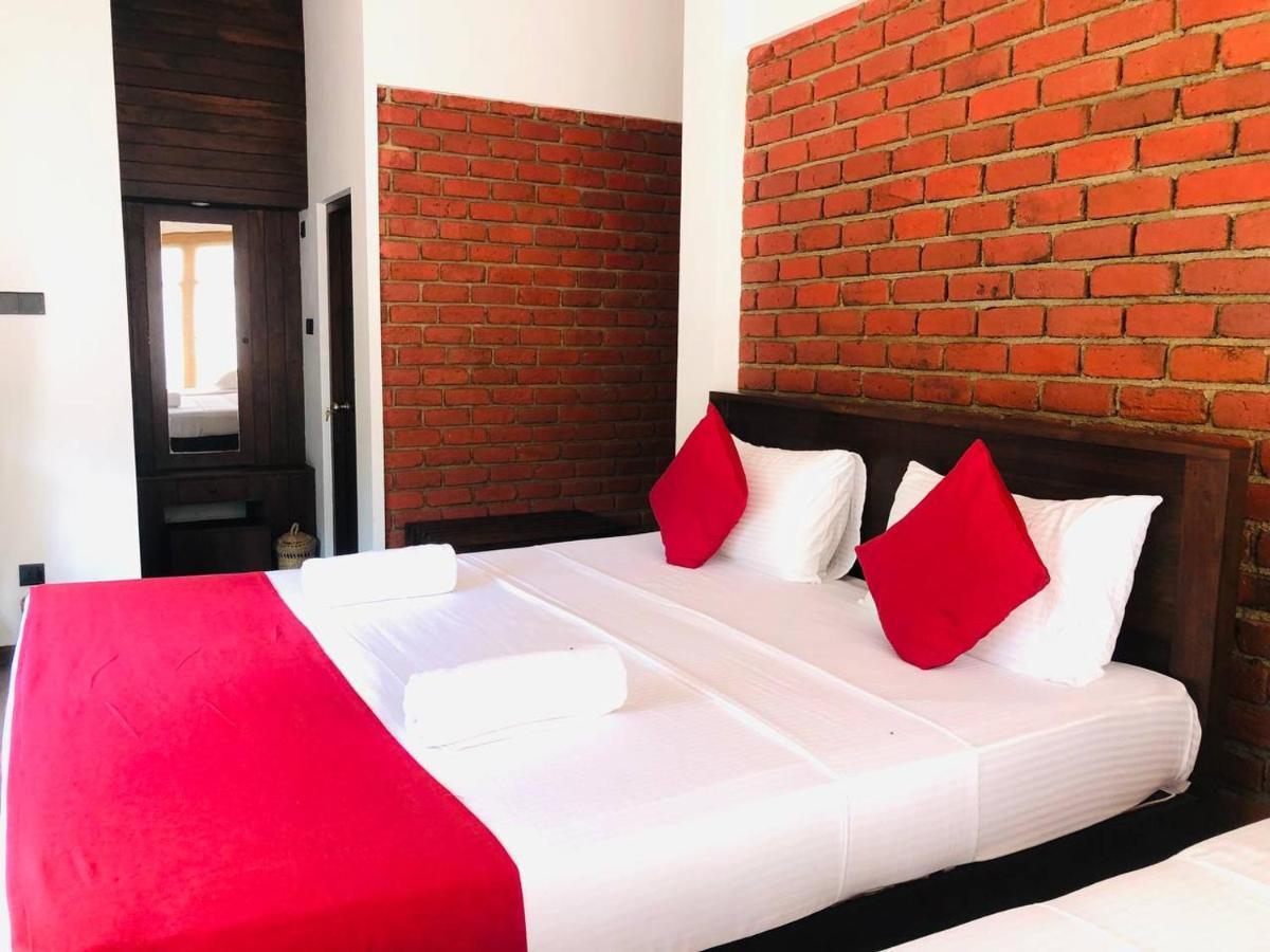 Lolu Village Resort อนุราธปุระ ภายนอก รูปภาพ